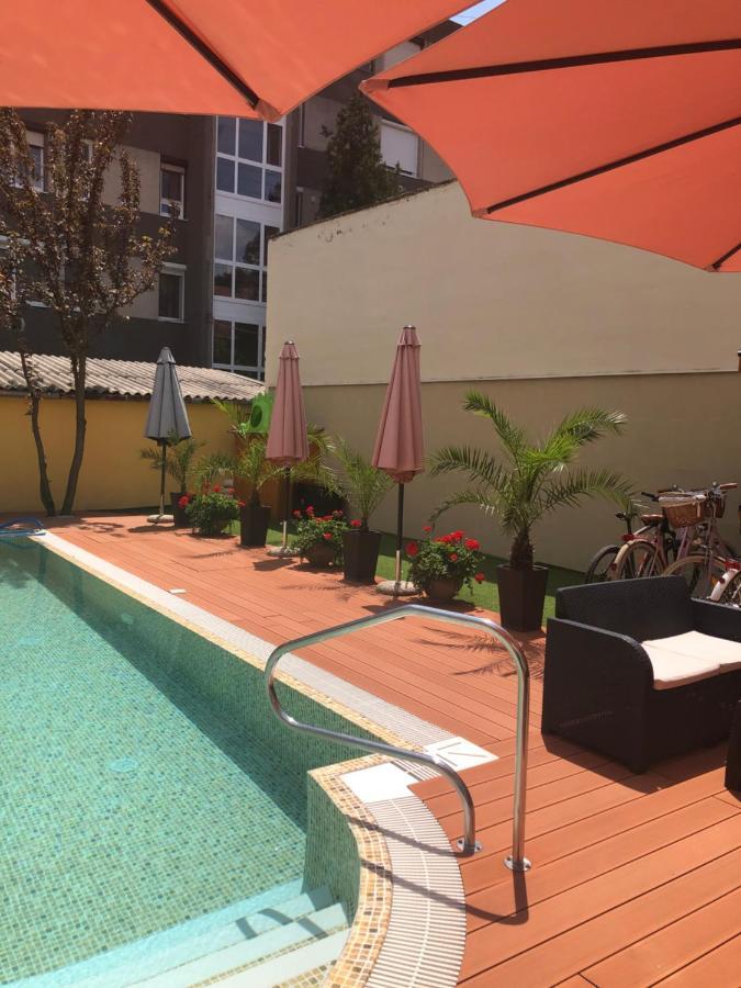 Mosoly Apartman Seghedin Exterior foto