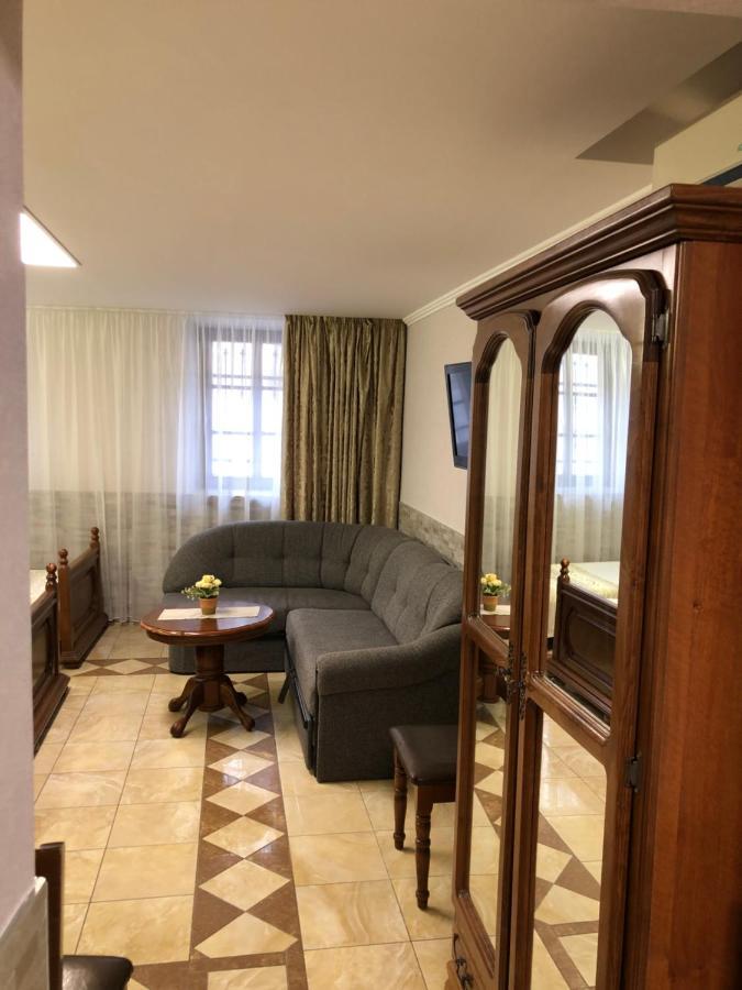 Mosoly Apartman Seghedin Exterior foto
