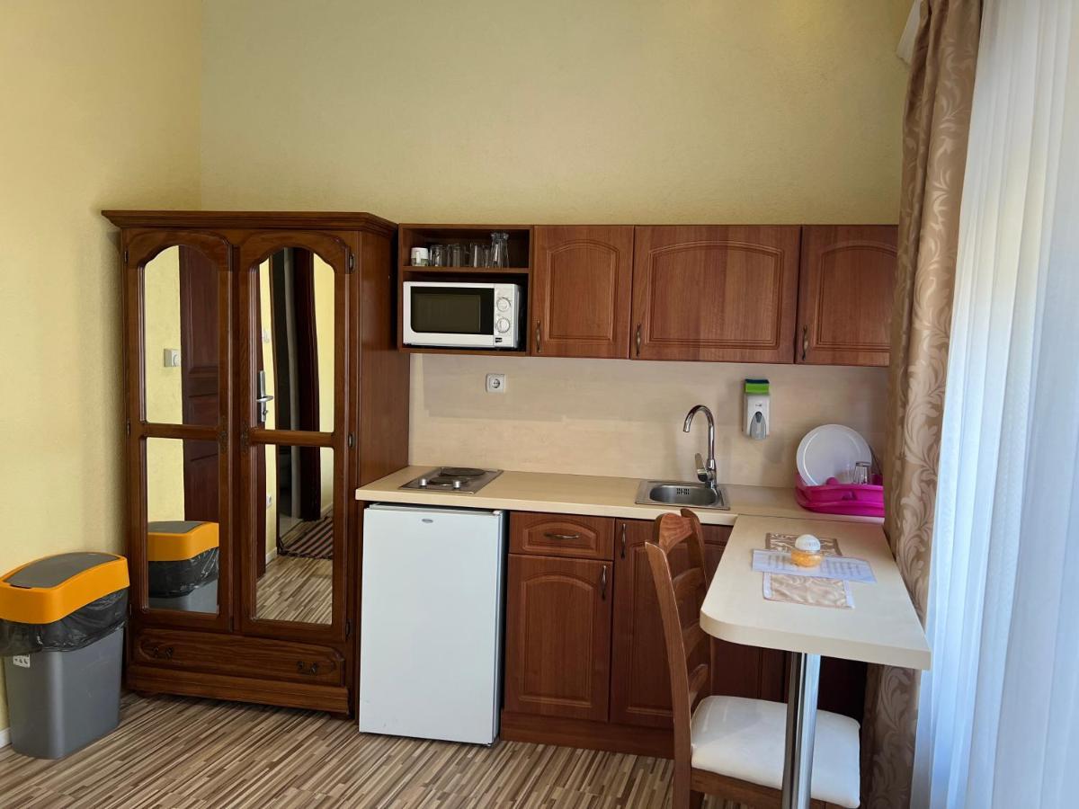 Mosoly Apartman Seghedin Exterior foto