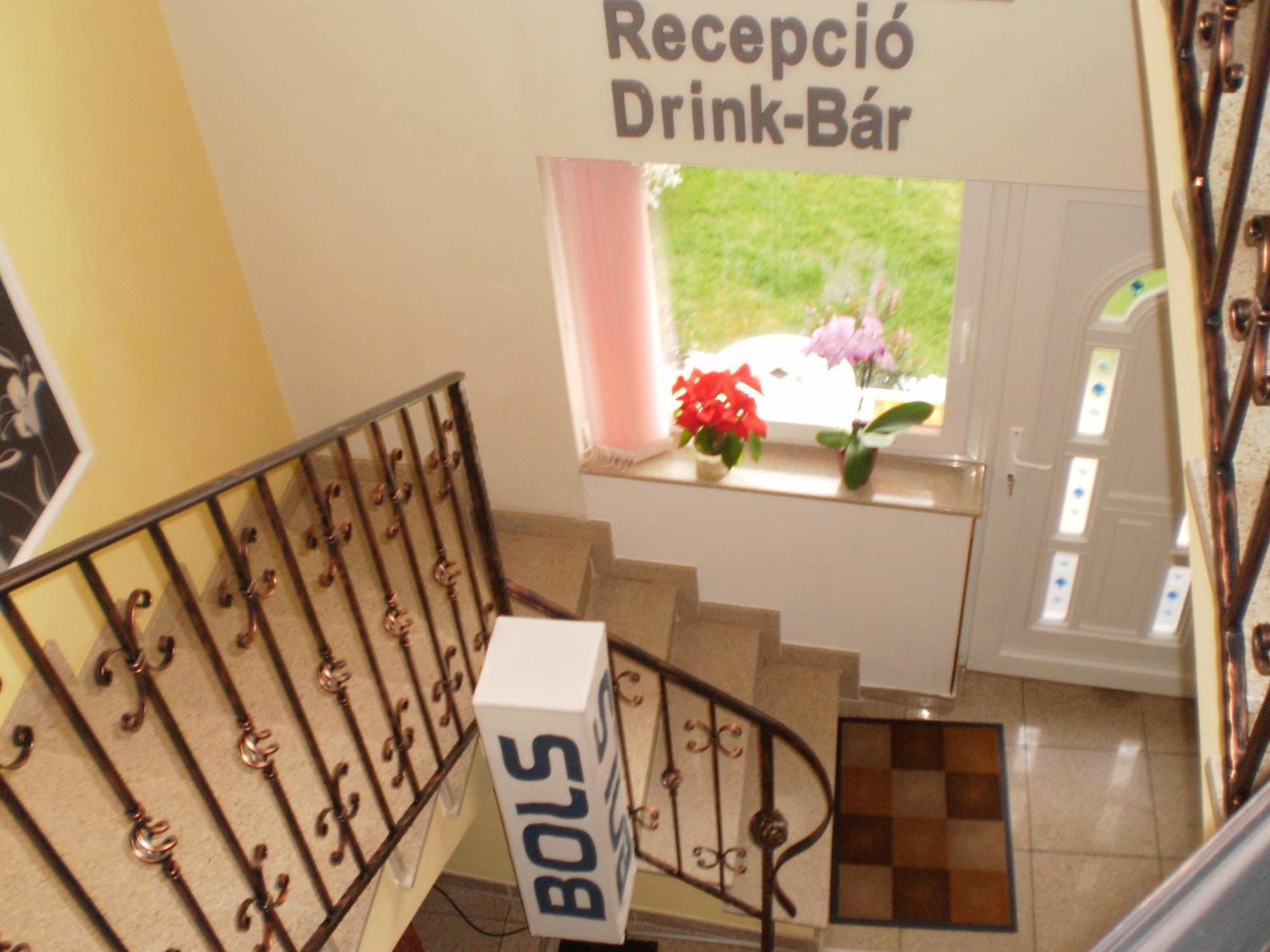 Mosoly Apartman Seghedin Exterior foto