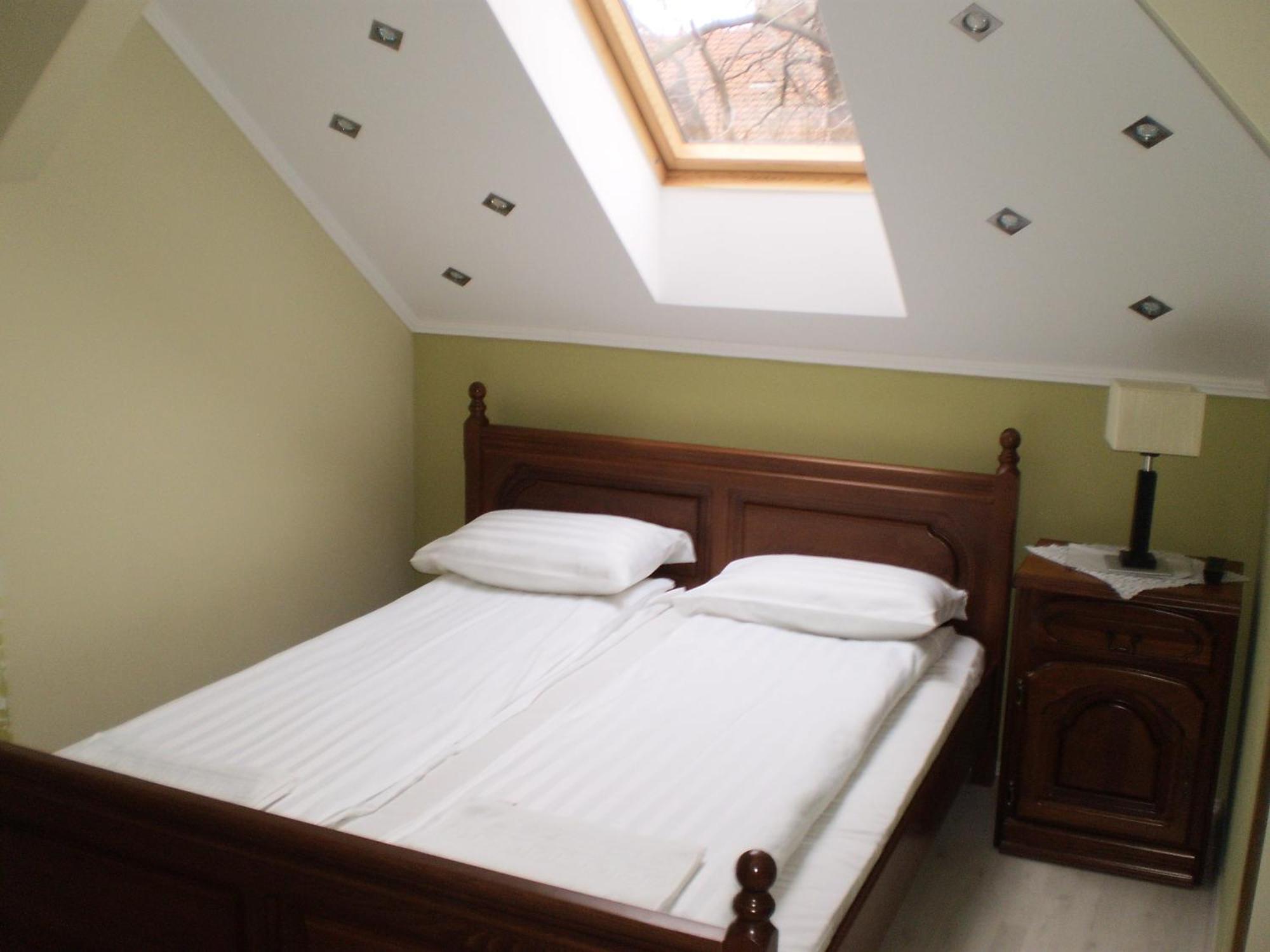 Mosoly Apartman Seghedin Exterior foto