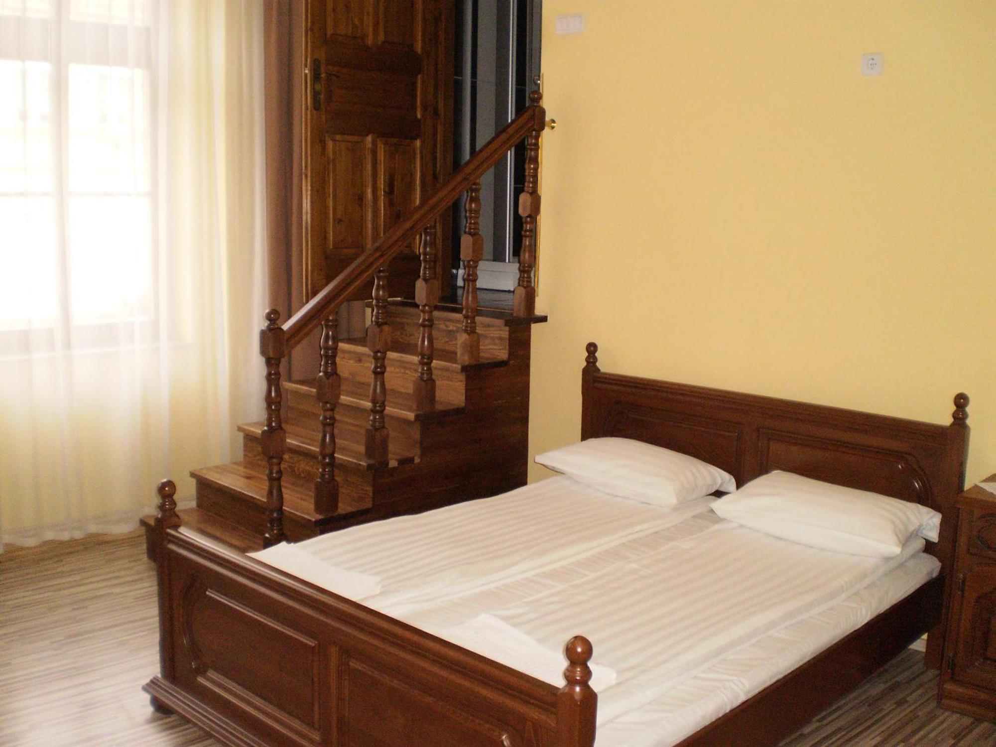 Mosoly Apartman Seghedin Exterior foto