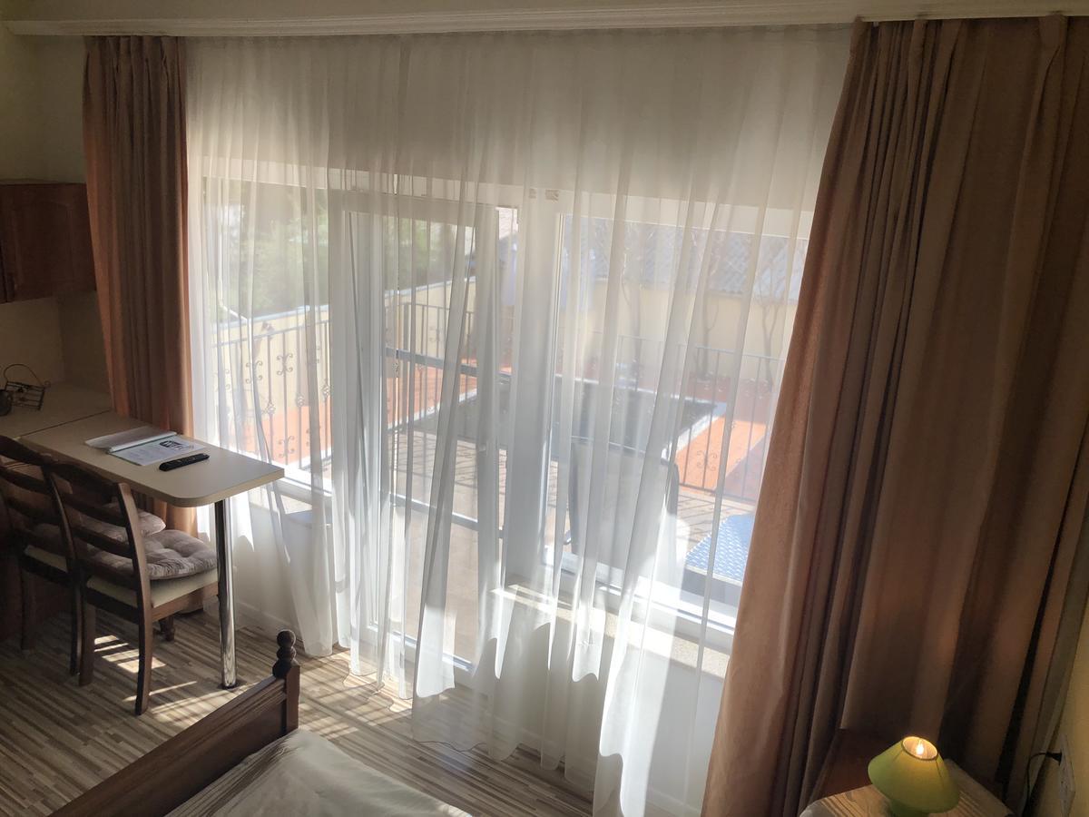 Mosoly Apartman Seghedin Exterior foto