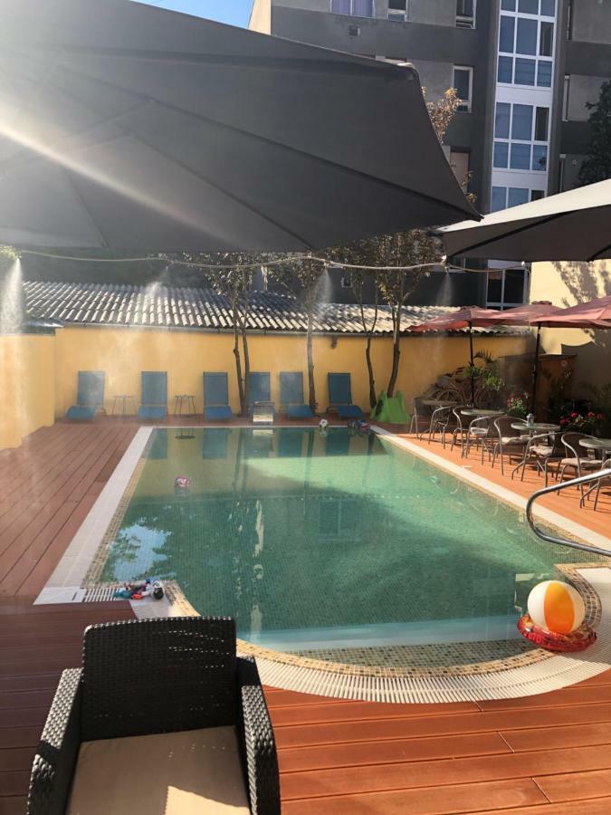 Mosoly Apartman Seghedin Exterior foto